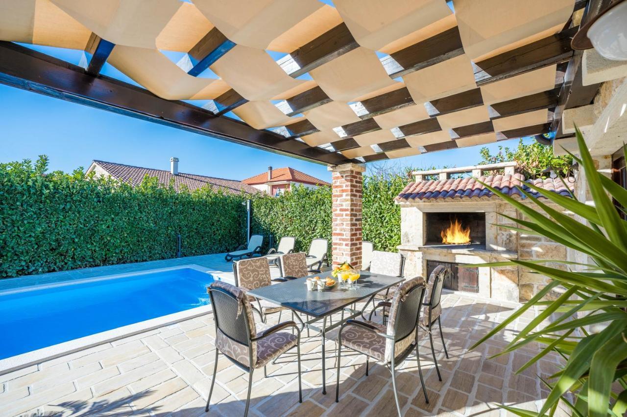 Holiday Home Sandra Sukošan المظهر الخارجي الصورة