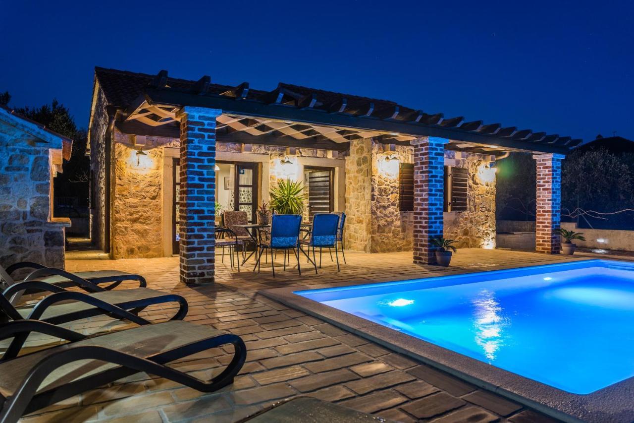 Holiday Home Sandra Sukošan المظهر الخارجي الصورة