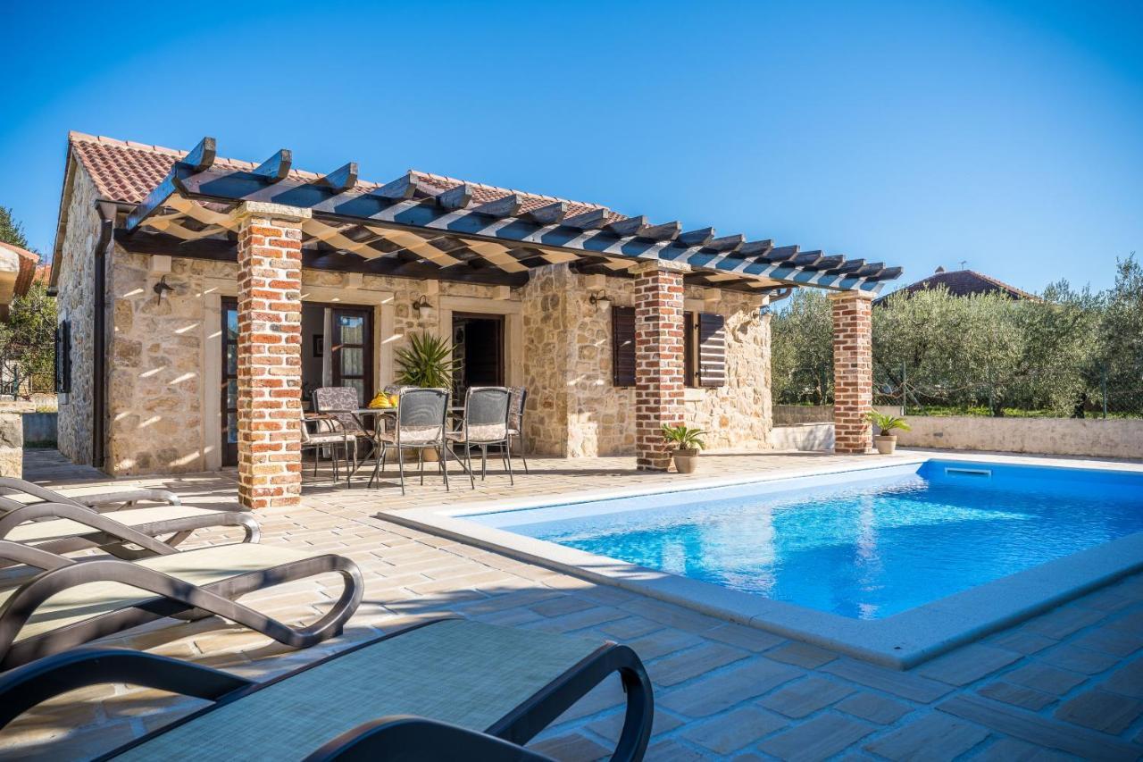 Holiday Home Sandra Sukošan المظهر الخارجي الصورة